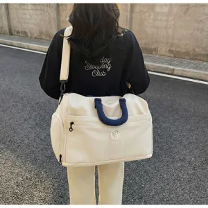 Large capacity travel duffel bag with shoulder strap, lightweight casual weekender bag for women