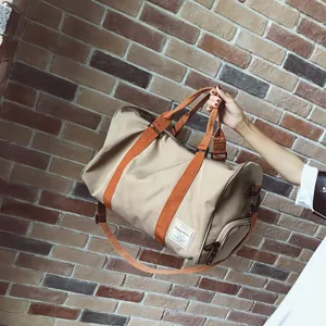 Borsa da viaggio casual in tela per uomo, grande capacità borsa da palestra e borsa sportiva.