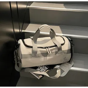 Große Sporttasche für Damen und Herren, Fitnessstudio Training Reisetasche, graue Freizeittasche.