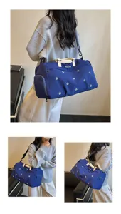 Large capacity travel duffel bag with dry wet separation, portable gym sports bag for women.