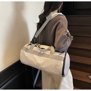 Große Sporttasche Fitness Tasche für Damen und Herren mit Nass und Trocken Trennung.