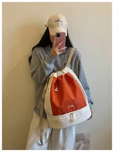 Grand sac à dos de sport étanche à cordon avec compartiment sec et humide de voyage