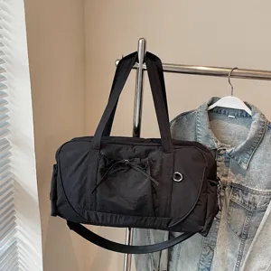 Large capacity black duffel bag waterproof travel fitness shoulder bag for men and women