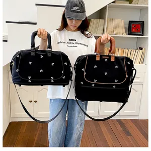 Short-trip travel duffel bag large capacity expandable weekender gym bag with shoulder strap
