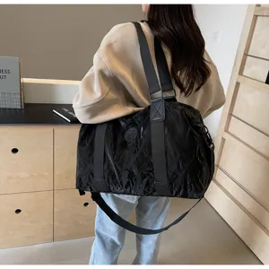 Black crinkled travel duffel bag large capacity gym sports bag for women men daily use