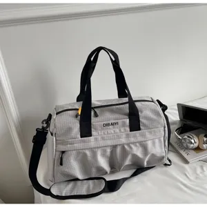 Sac de voyage a carreaux gris avec bandouliere, grande capacite sac de sport fitness.