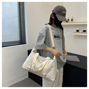 Large capacity quilted travel duffel bag waterproof gym bag for women short trips white