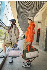 Large capacity nylon travel duffel bag for sports and short trips outdoor daily use.