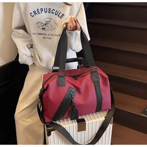 Grand sac de voyage de grande capacité avec bandoulière, sac de sport étanche pour hommes.