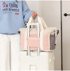 Expandable large capacity travel duffel bag versatile shoulder luggage bag for short trips.