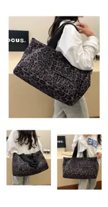 Leopardenmuster Reise-Duffeltasche, große Freizeitschultertasche für Damen, Sport und Yoga.