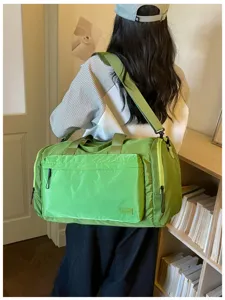 Large capacity waterproof fitness bag with dry-wet separation travel duffel bag.