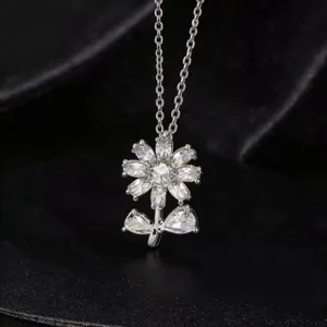 Collar con colgante de girasol plateado circonita cúbica brillante cadena joyería