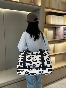 Bolso de viaje grande con estampado de leopardo, bolsa de fin de semana ligera mujer.