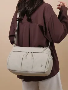 Sac Bandoulière Léger en Nylon Multi Poche Grande Capacité Sac Épaule Décontracté Voyage Sports Messenger pour Femmes Hommes