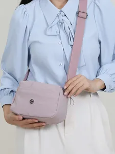 Dames nylon schoudertas, casual crossbody tas met brede band en meerdere handige vakken.