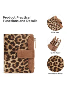 Vista dettagliata del portafoglio corto da donna con stampa leopardata e bottone a pressione.