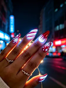 Kerst nep nagels lang amandel met glow sneeuwvlok patronen en leuke streep designs.