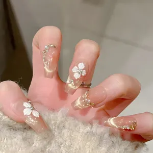 Uñas Postizas Hecho a Mano 3D Flores Largo Ataúd Ojo de Gato Degradado Francés Strass Flor Blanca Uñas Postizas para Mujeres