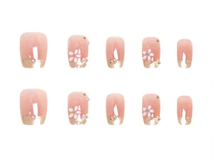 Uñas postizas ojo de gato 3D con perlas y flores para manicura femenina elegante.