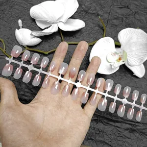 Gradient cat-eye press-on nails, 30pcs sorted pink fake nail tips for daily elegance.