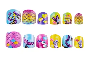 Niños lindos uñas postizas tema sirena 12 piezas conjunto de arte de uñas para niñas.