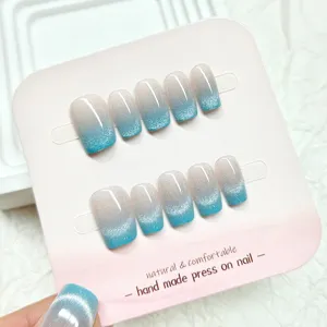 Uñas postizas press on degradado azul hielo efecto ojo de gato cortas cuadradas hechas a mano
