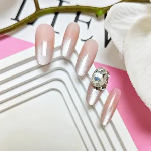 Uñas postizas rosa nude degradado ojo de gato con pedrería ovaladas set 10 piezas