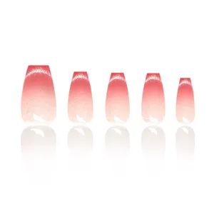 Detalle de uñas postizas hechas a mano, degradado ojo de gato rosa, 5 tallas diferentes.