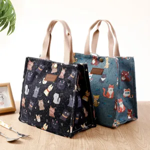 Canvas lunch bag for women, cute cat print Japanese style tote bag, practical daily storage bag.