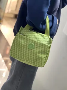 Groene geruite geïsoleerde lunchtas draagbare bento tote handtas voor kantoor school