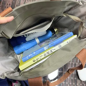 Large capacity oxford cloth tote bag commuting handbag daily lunch storage bag interior detail view