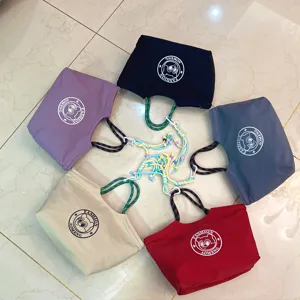 Multi-color waterproof lunch tote bag, casual daily commuting handbag with cute bear print.