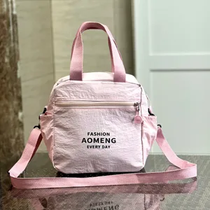 Waterproof insulated lunch bag crossbody handbag pink bento bag for women commuting