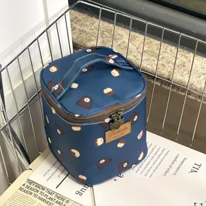 Insulated waterproof lunch bag cute bear print portable cosmetic storage handbag