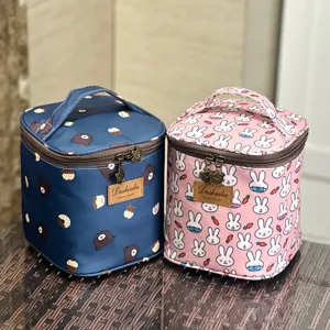 Waterproof insulated lunch bag cosmetic vanity case portable cute cartoon storage pouch.