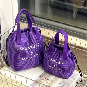 Sac à lunch imperméable à cordon en tissu écossais, fourre-tout idéal pour le bureau et les trajets.