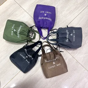 Sac à déjeuner étanche à cordon à carreaux sac cabas bento de banlieue durable et pratique
