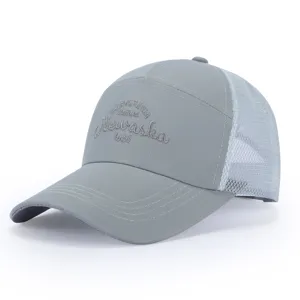 Casquette de baseball en maille respirante grise pour sport en plein air protection sol