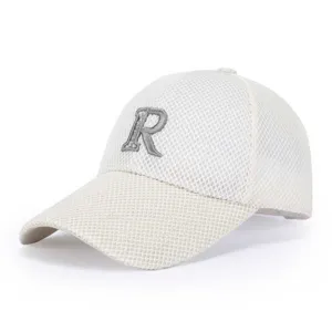 Korean style mesh baseball cap with embroidered letter R, breathable sun protection hat for men.