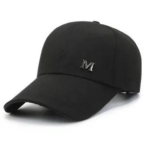 Gorra de béisbol de lona negra con logotipo M de metal, sombrero de sol con visera para hombre.