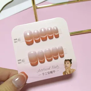Handgemachte künstliche Nägel kurze Verlaufs Katzenaugen Design Fake Nails 10 Stücke elegant