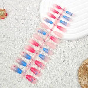 Conjunto de uñas postizas largas degradadas rosa azul con diseño de corazones y estrellas