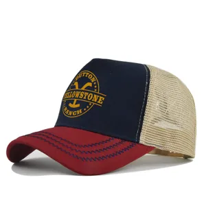 Clásica gorra trucker Yellowstone Ranch con parte trasera de malla transpirable y visera.