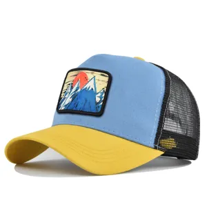 Stilvolle Sommer Trucker Baseballkappe mit Berg Patch, atmungsaktives Netz, gelb und blau.