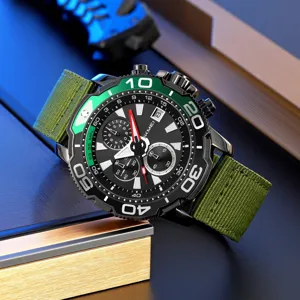 Montre chronographe quartz pour homme avec bracelet en nylon vert et cadran noir pour le quotidien.