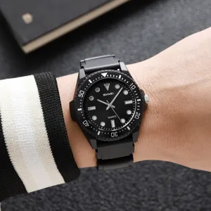 Men women minimalist quartz sports watch waterproof lightweight casual wristwatch for daily wear.