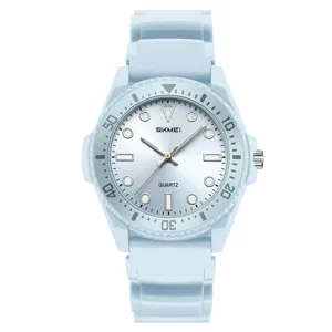 Light blue quartz watch for men and women, minimalist lightweight waterproof sports wrist watch.