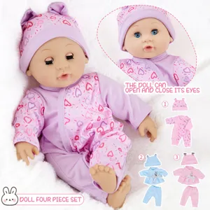Detailansicht der 30cm Reborn Babypuppe mit Kleidungssets und beweglichen Augen Merkmal.
