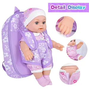 30cm Babypuppe mit lila Blumenoutfit, passendem Rucksack und Detailnahaufnahmen.